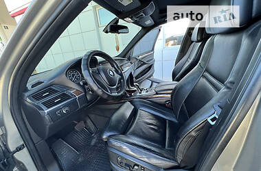 Позашляховик / Кросовер BMW X5 2009 в 