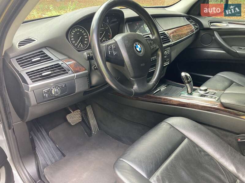 Внедорожник / Кроссовер BMW X5 2008 в Павлограде