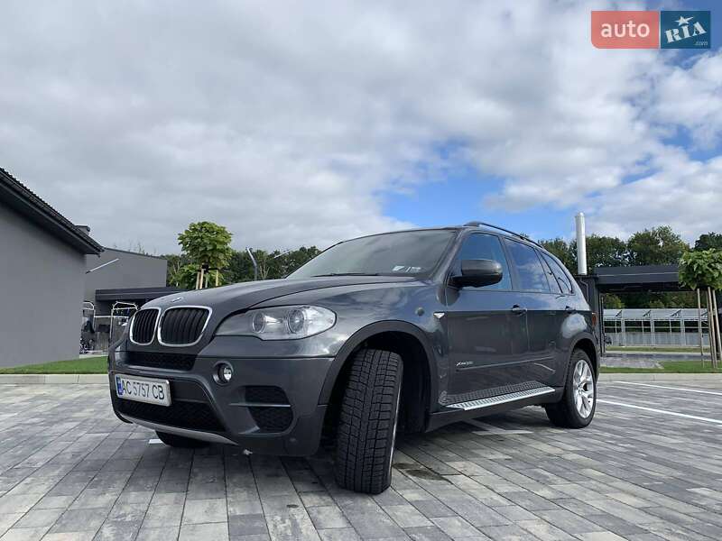 BMW X5 2011