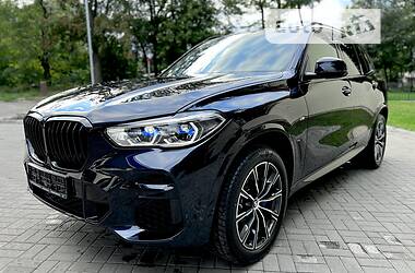 Позашляховик / Кросовер BMW X5 2022 в Дніпрі