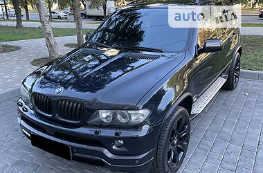 Внедорожник / Кроссовер BMW X5 2004 в 