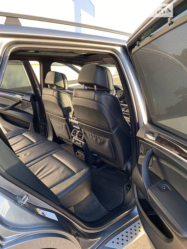 Внедорожник / Кроссовер BMW X5 2008 в Краматорске