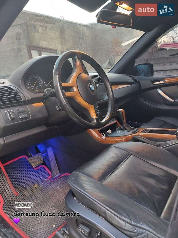 Внедорожник / Кроссовер BMW X5 2002 в Днепре