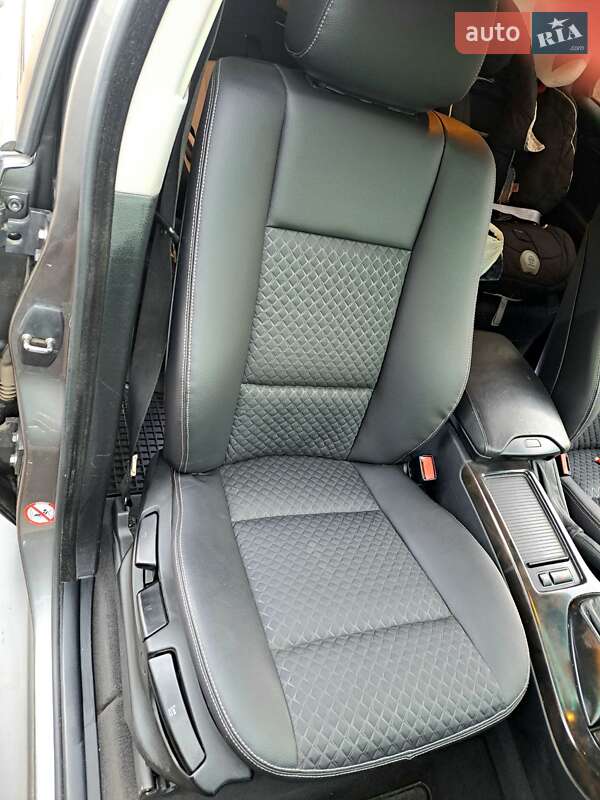 Внедорожник / Кроссовер BMW X5 2004 в Ровно