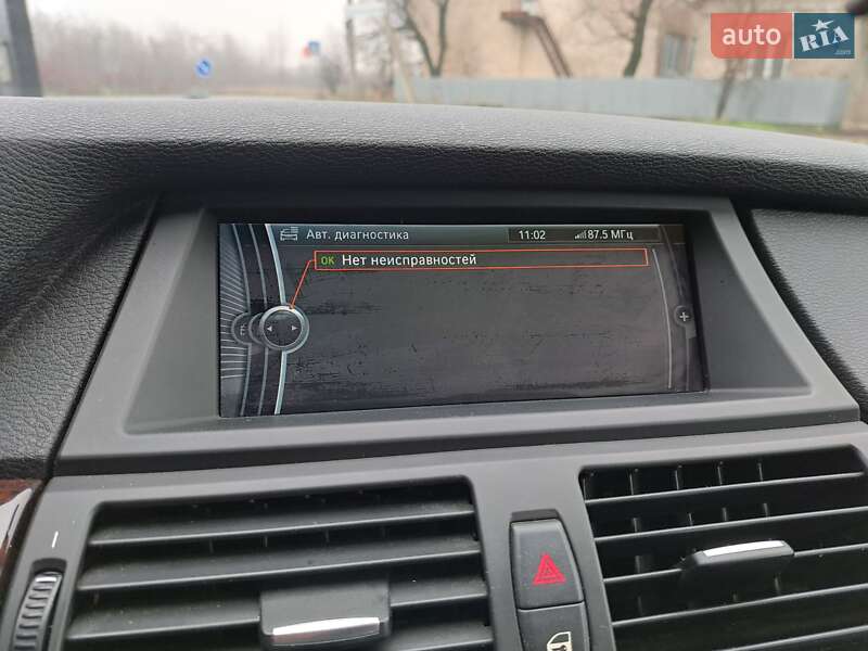 Внедорожник / Кроссовер BMW X5 2011 в Ужгороде