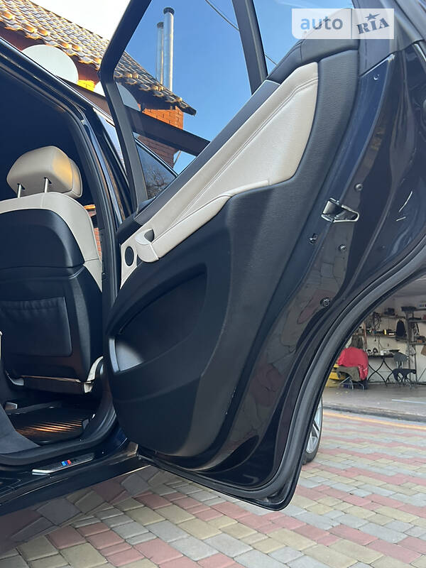 Позашляховик / Кросовер BMW X5 2010 в Краснокутську