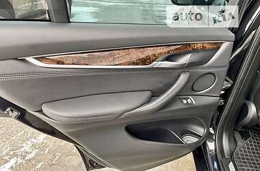 Позашляховик / Кросовер BMW X5 2015 в 
