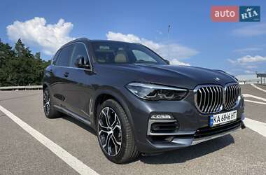 Внедорожник / Кроссовер BMW X5 2021 в Киеве