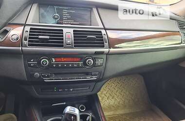 Внедорожник / Кроссовер BMW X5 2013 в Киеве