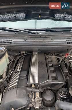 Внедорожник / Кроссовер BMW X5 2000 в 