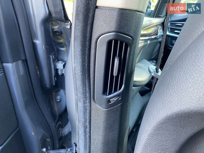 Внедорожник / Кроссовер BMW X5 2015 в Киеве