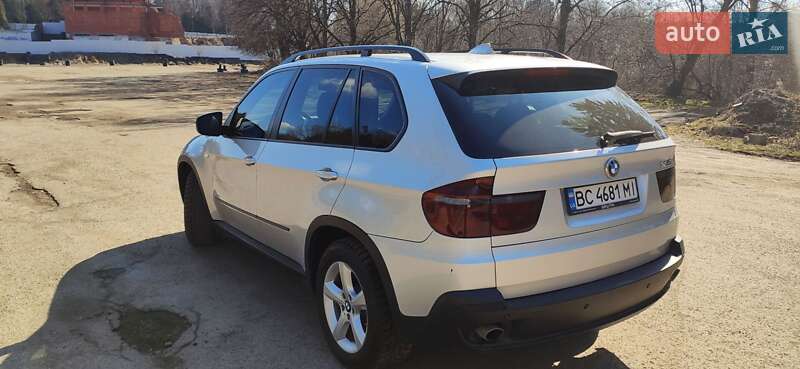 Внедорожник / Кроссовер BMW X5 2010 в Львове