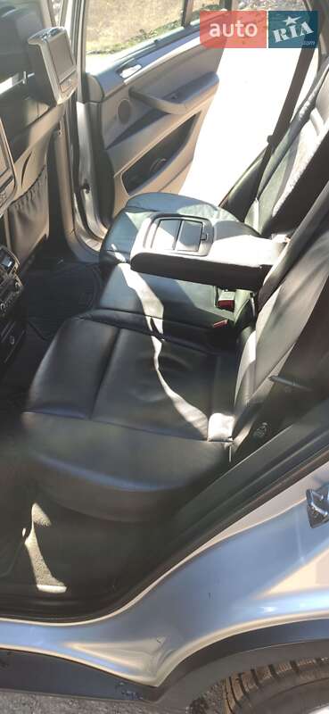 Внедорожник / Кроссовер BMW X5 2010 в Львове