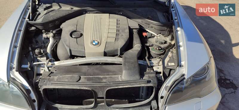 Внедорожник / Кроссовер BMW X5 2010 в Львове