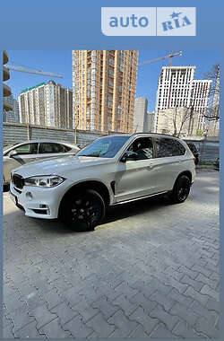 Внедорожник / Кроссовер BMW X5 2015 в Одессе