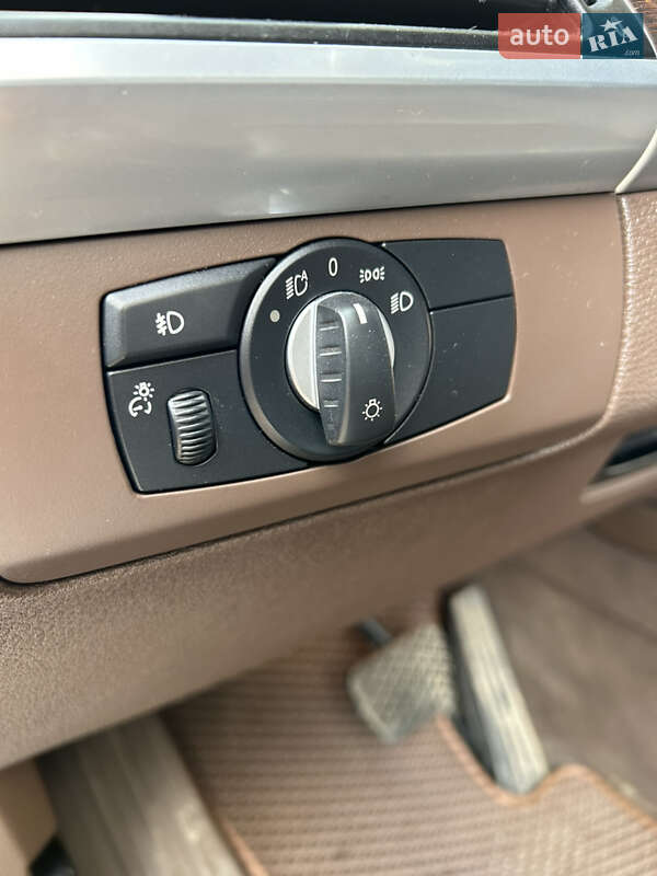 Внедорожник / Кроссовер BMW X5 2011 в Умани