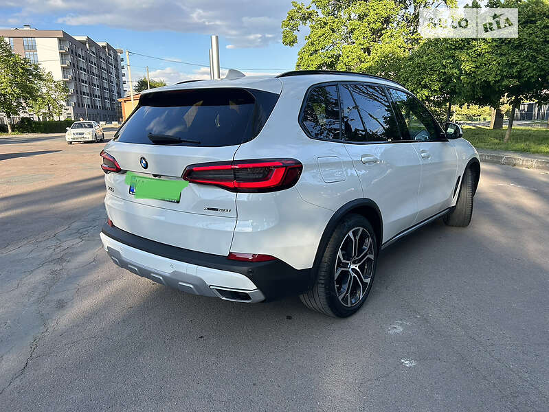 Позашляховик / Кросовер BMW X5 2019 в Ужгороді фото 8 Позашляховик / Кросовер BMW X5 2019 в Ужгороді