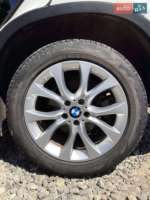 Позашляховик / Кросовер BMW X5 2015 в Тернополі