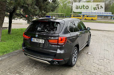 Внедорожник / Кроссовер BMW X5 2014 в 