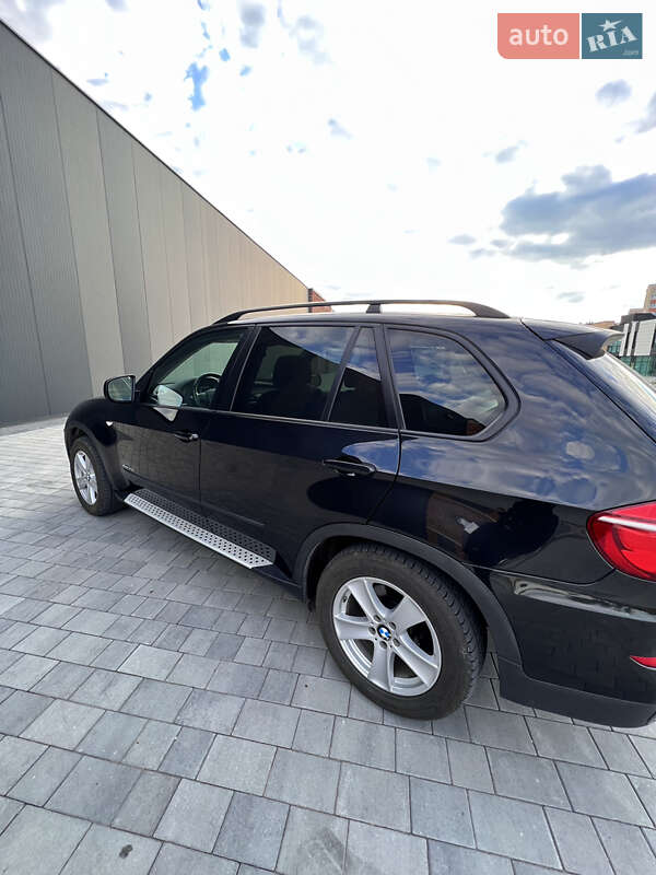 Внедорожник / Кроссовер BMW X5 2012 в Хмельницком
