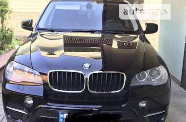 Внедорожник / Кроссовер BMW X5 2011 в Ужгороде