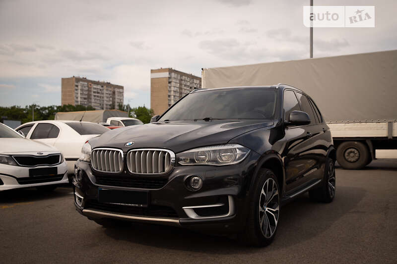 Внедорожник / Кроссовер BMW X5 2014 в Киеве