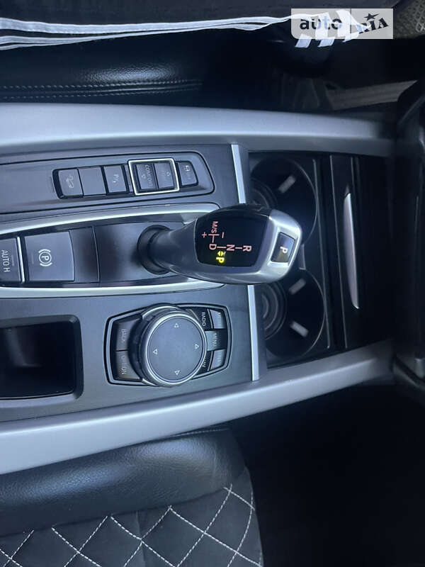 Внедорожник / Кроссовер BMW X5 2016 в Киеве