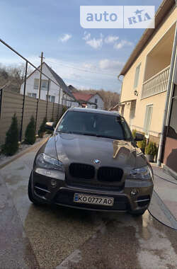 Внедорожник / Кроссовер BMW X5 2011 в Виноградове