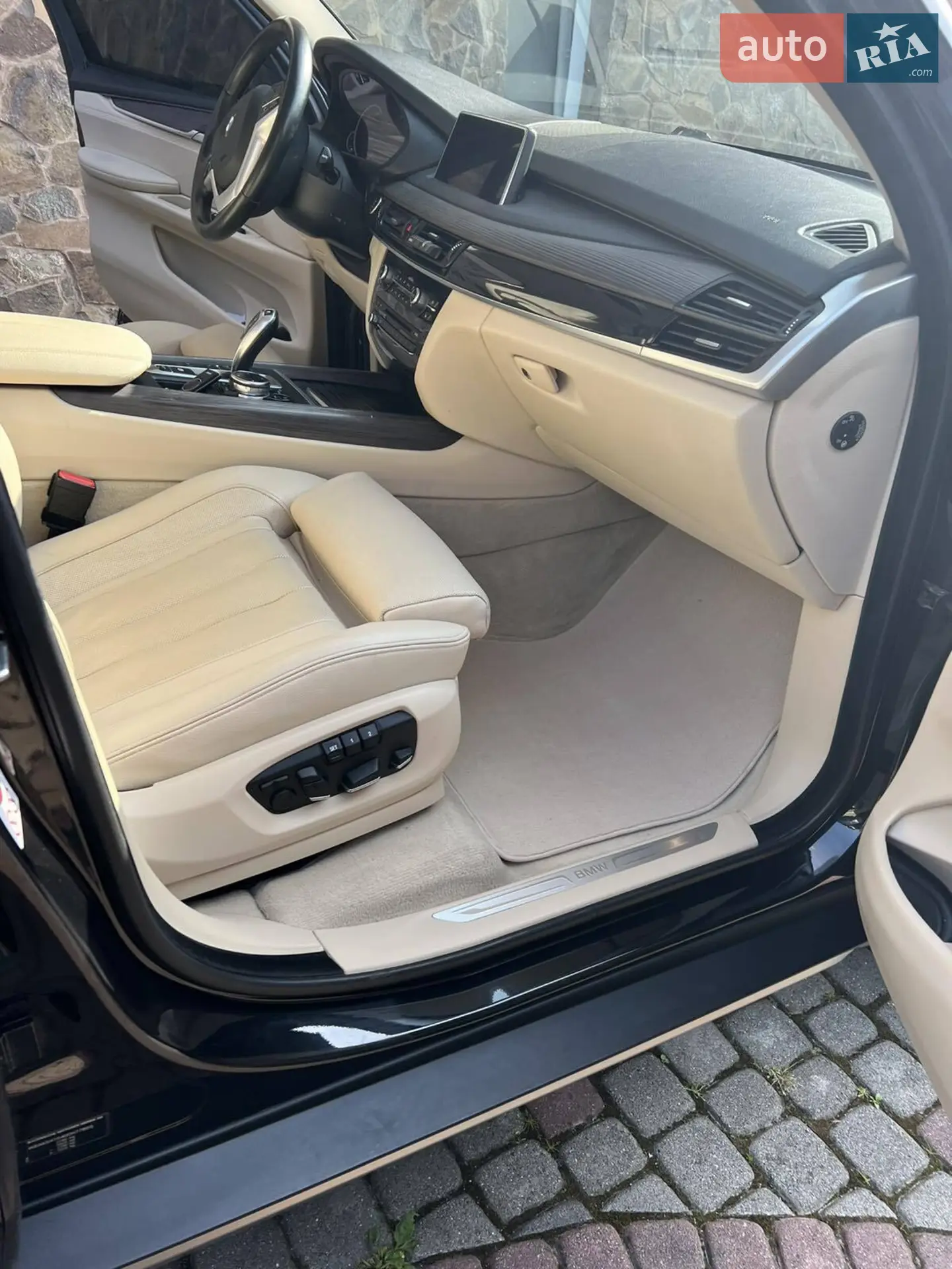 2016 BMW X5 - мініатюра 11