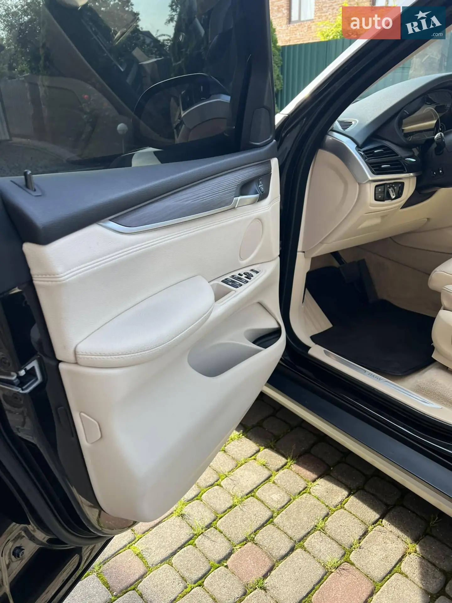 2016 BMW X5 - мініатюра 14