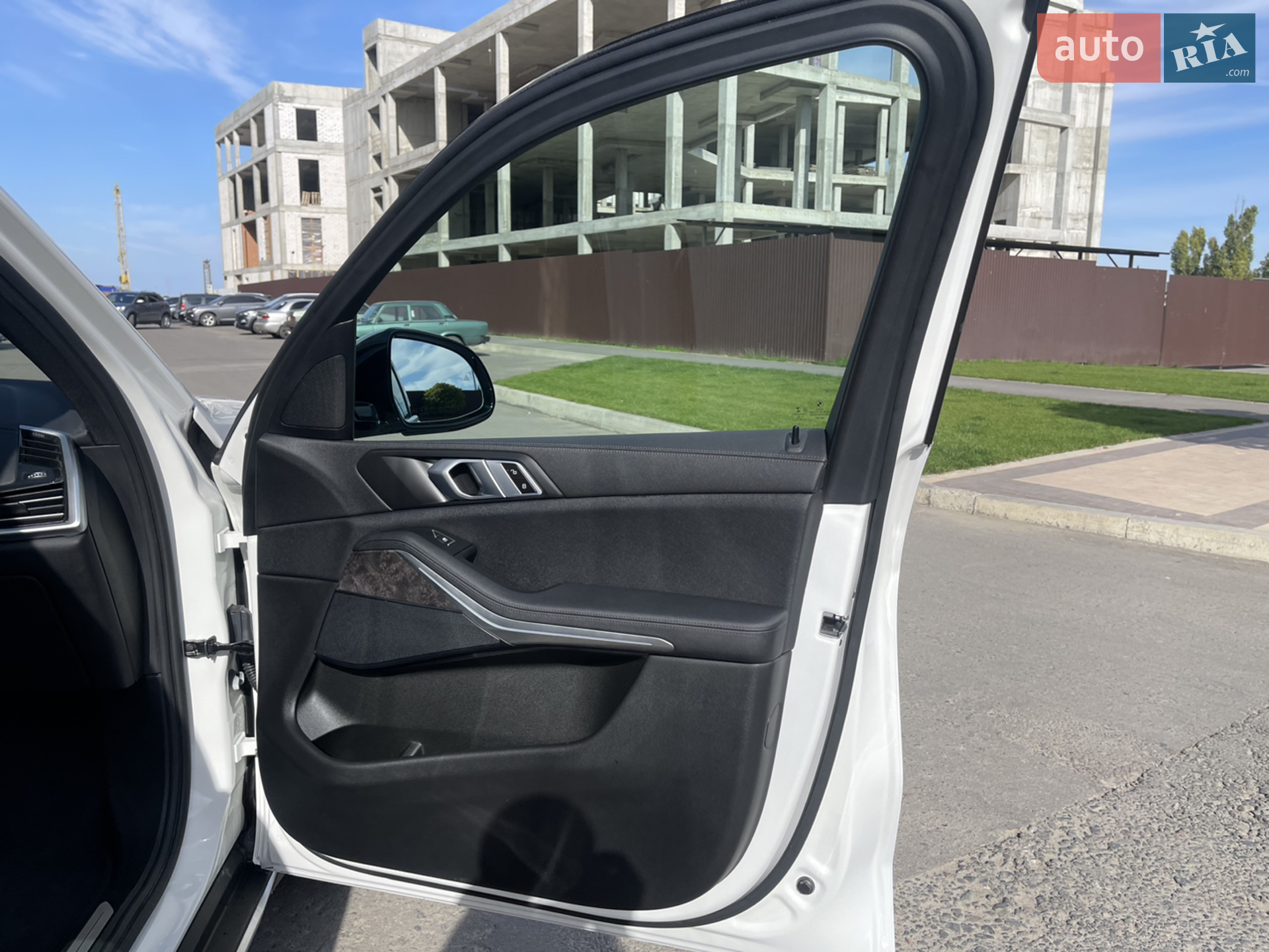 2021 BMW X5 - мініатюра 38