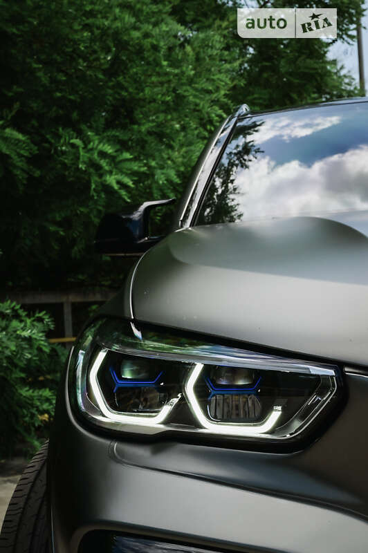 Внедорожник / Кроссовер BMW X5 2019 в Одессе