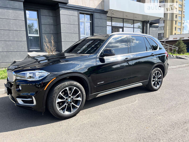 Внедорожник / Кроссовер BMW X5 2017 в Днепре