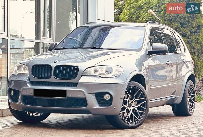 Внедорожник / Кроссовер BMW X5 2013 в Киеве