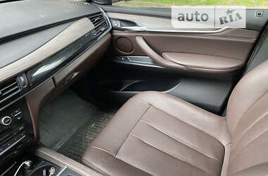 Позашляховик / Кросовер BMW X5 2015 в 