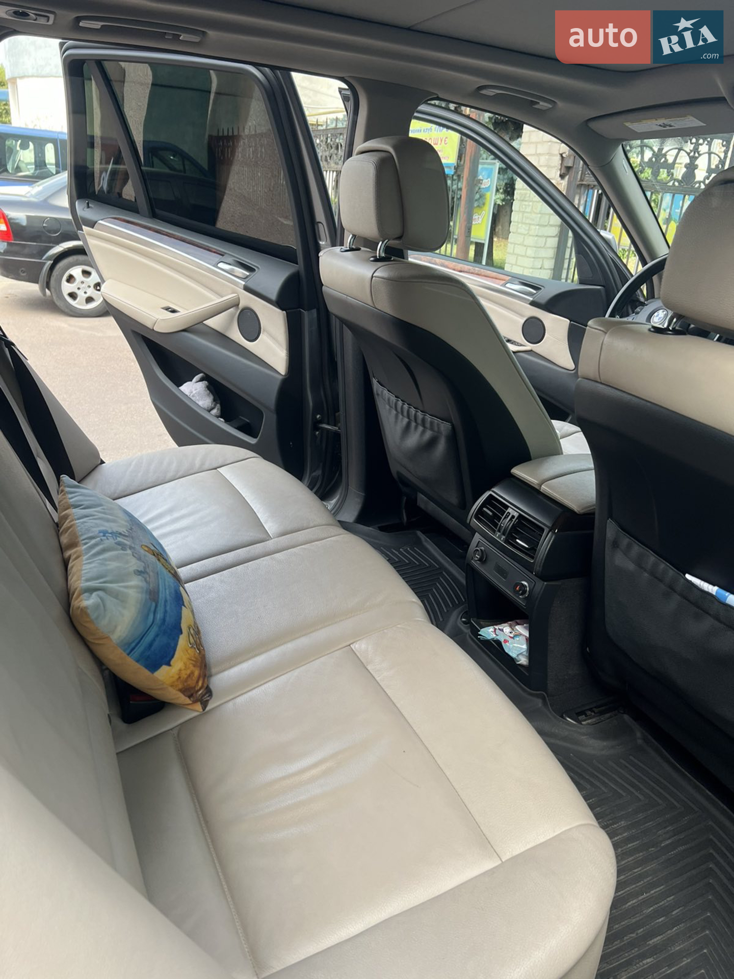 2012 BMW X5 - мініатюра 10