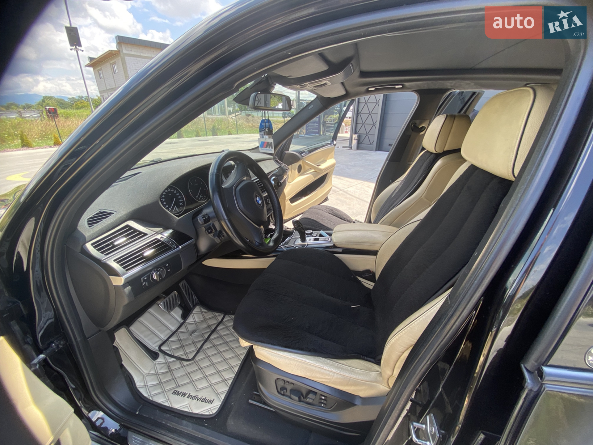 2012 BMW X5 - мініатюра 12