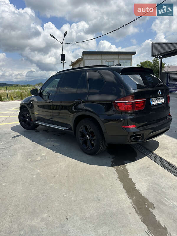 Позашляховик / Кросовер BMW X5 2012 в Львові