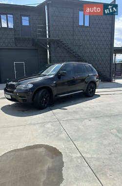 Внедорожник / Кроссовер BMW X5 2012 в Тячеве