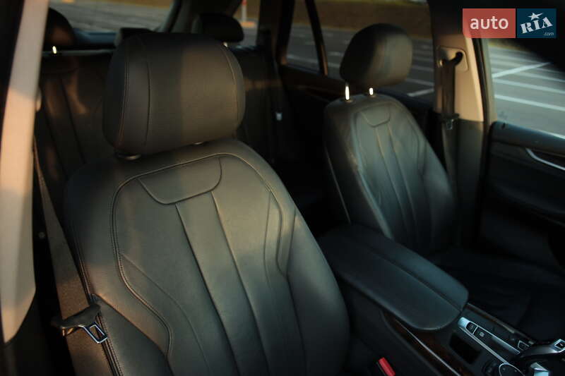 Внедорожник / Кроссовер BMW X5 2015 в Львове