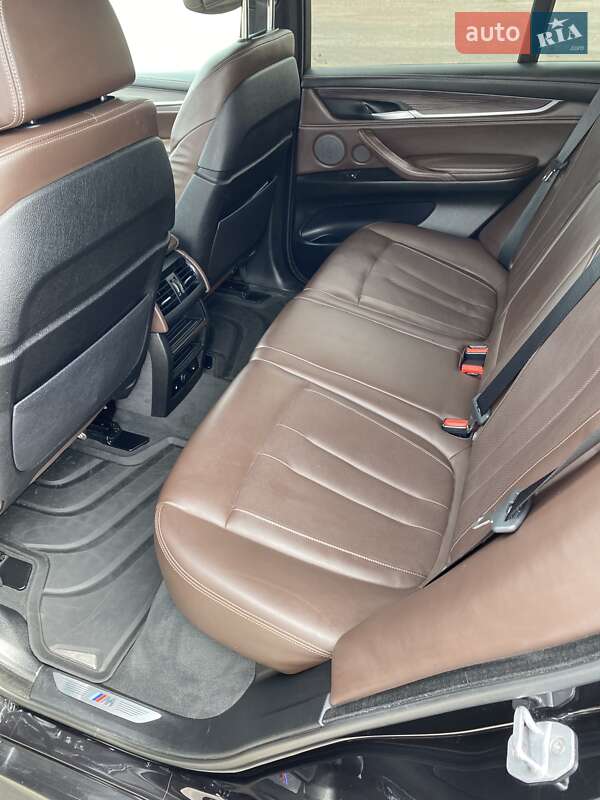 Позашляховик / Кросовер BMW X5 2018 в Бару