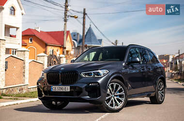 Внедорожник / Кроссовер BMW X5 2019 в Черновцах