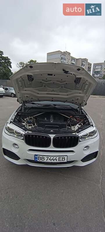 Позашляховик / Кросовер BMW X5 2015 в Києві