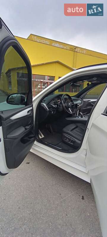 Позашляховик / Кросовер BMW X5 2015 в Києві
