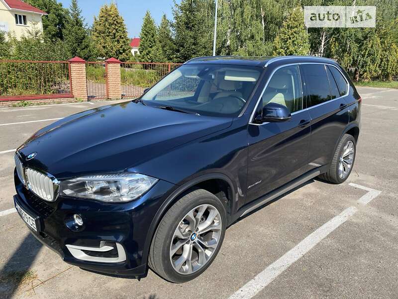 Позашляховик / Кросовер BMW X5 2017 в Києві