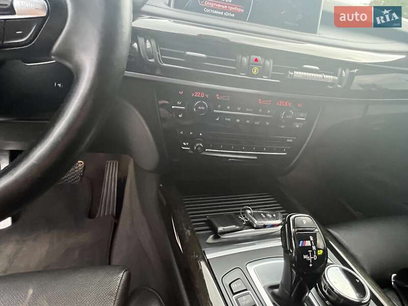 Внедорожник / Кроссовер BMW X5 2014 в Измаиле