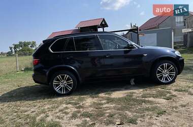 Внедорожник / Кроссовер BMW X5 2012 в Черновцах