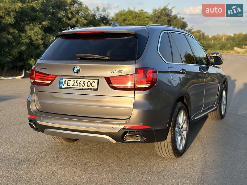 Внедорожник / Кроссовер BMW X5 2015 в Киеве