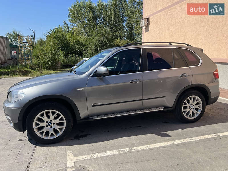 Позашляховик / Кросовер BMW X5 2012 в Ужгороді фото 4 Позашляховик / Кросовер BMW X5 2012 в Ужгороді