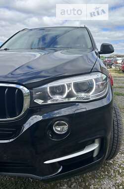 Внедорожник / Кроссовер BMW X5 2016 в Червонограде